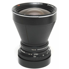 Hasselblad C 4/40mm Distagon T* Zeiss lens w. caps, 999,00 €