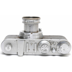 Leica Standard film camera of 1938. w. 2/5cm Summar incl 